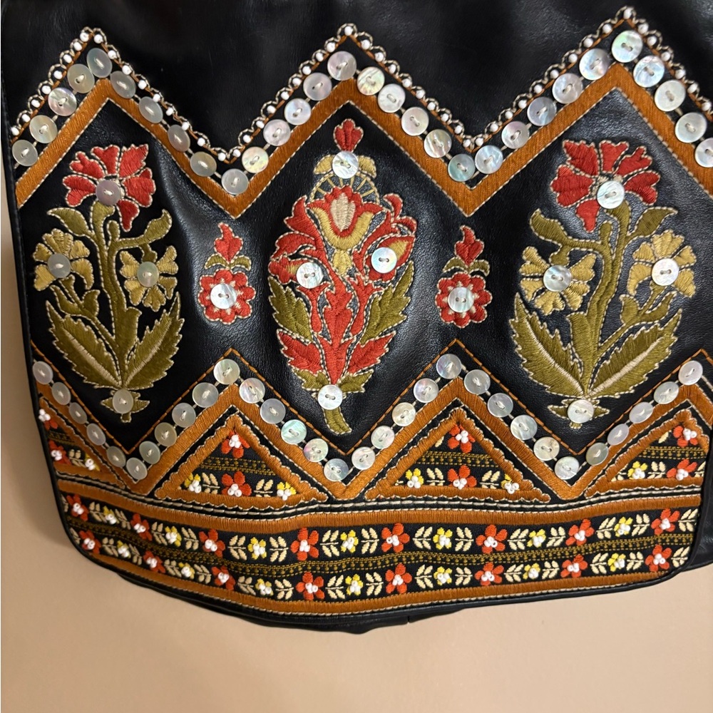 Isabella Fiore beaded boho bag mint condition! - Picture 8 of 9